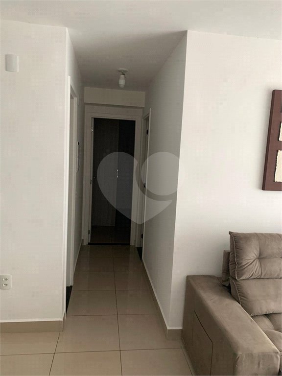 Apartamento à venda com 2 quartos, sendo 1 suíte, em Parque Industrial Tomas Edson, São Paulo, SP