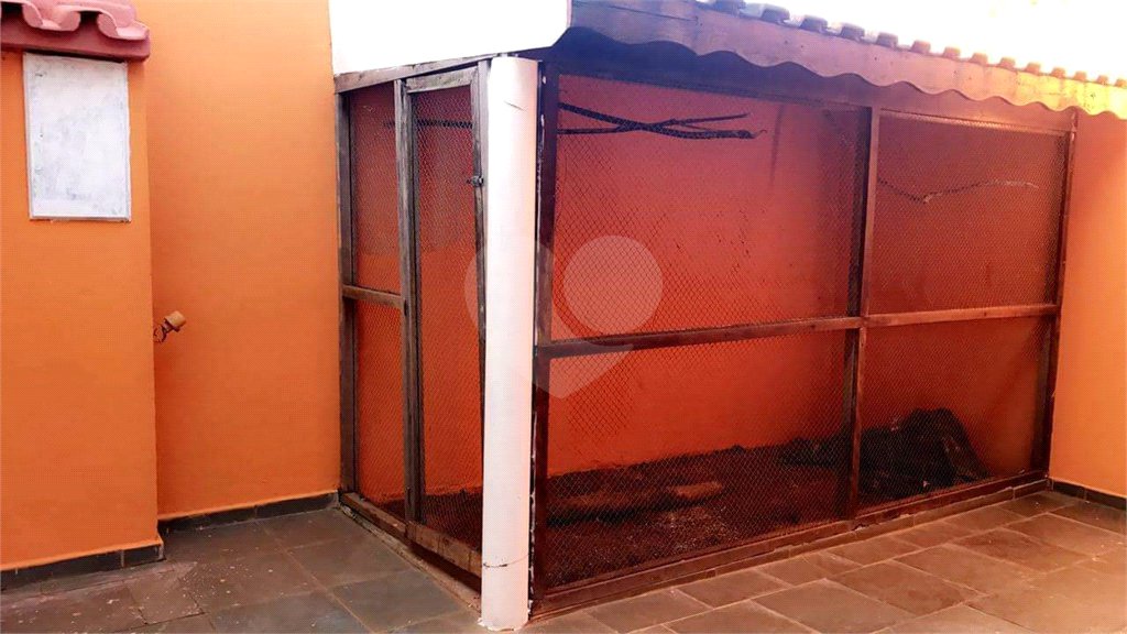 Casa Térrea à venda com 3 quartos, sendo 2 suítes,  em Vila Avaí, Indaiatuba, SP