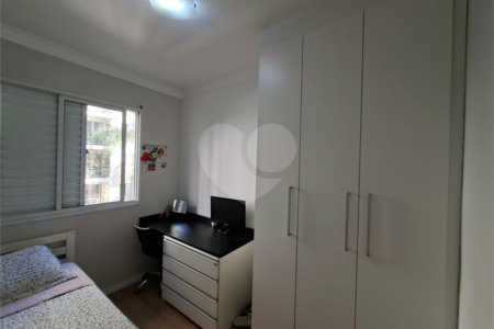 Apartamento à venda com 3 quartos, sendo 1 suíte,  em Jardim das Vertentes, São Paulo, SP