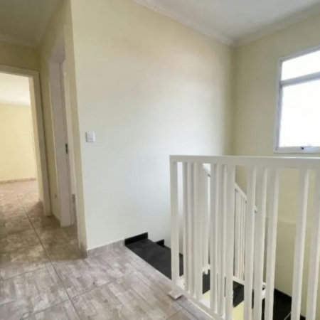 Casa à venda com 3 quartos, sendo 1 suíte, em Jardim Ester, São Paulo - SP