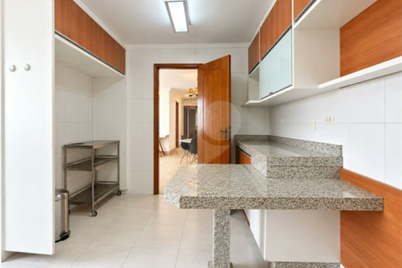 Apartamento com 3 dormitórios sendo 1 suíte à venda em Higienópolis, São Paulo - SP