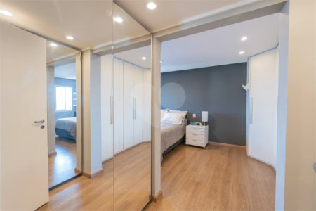 Apartamento à venda com 3 quartos, sendo 1 suíte,  em Vila Mascote, São Paulo, SP