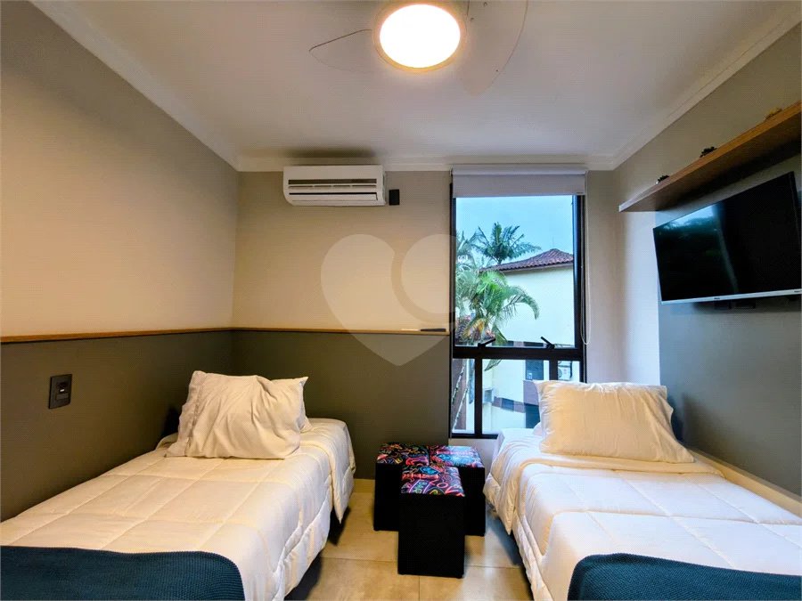 Villagio à venda com 2 quartos, sendo 1 suíte,  em Riviera de São Lourenço, Bertioga, SP