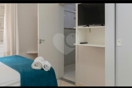 Casa Térrea à venda com 9 suítes em Campo Belo, São Paulo, SP