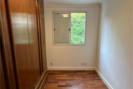 Apartamento à venda com 3 quartos, sendo 1 suíte, em Lar São Paulo, São Paulo, SP