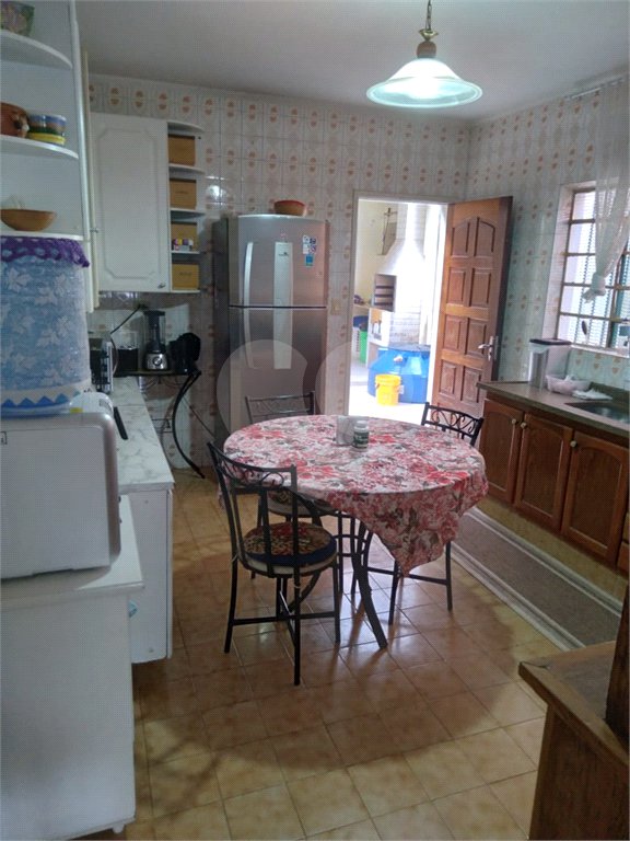 Sobrado à venda com 4 quartos em Jardim Celeste, São Paulo, SP