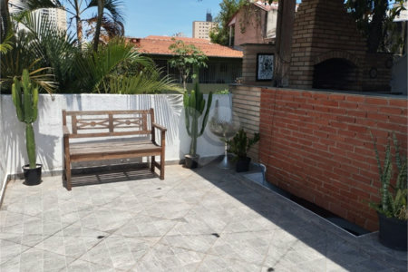 Sobrado à venda com 4 quartos, sendo 2 suítes, em Santa Teresinha, São Paulo, SP