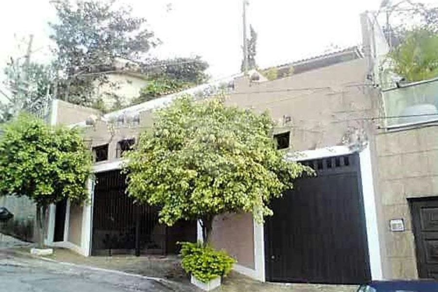 Casa à venda com 3 quartos, sendo 1 suíte, em Jardim São Bento, São Paulo, SP