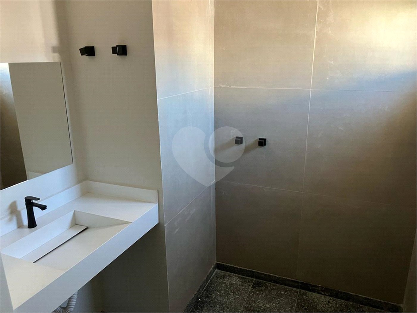Apartamento à venda com 4 quartos, sendo 3 suítes, em Água Fria, São Paulo, SP
