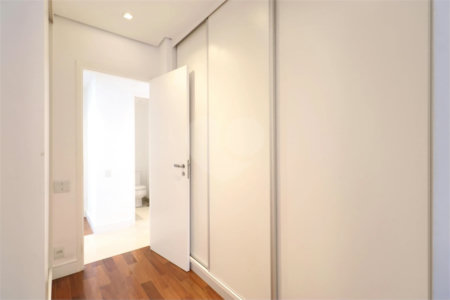 Apartamento à venda com 3 quartos, sendo 1 suíte, em Vila Leopoldina, São Paulo, SP