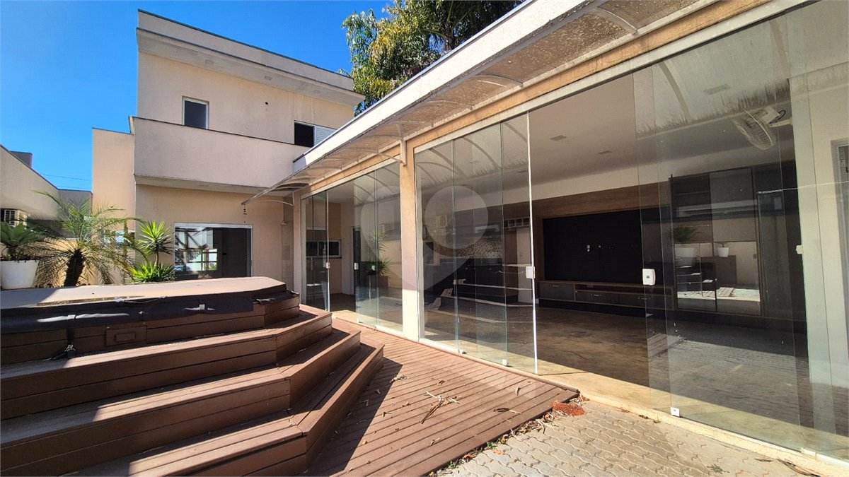 Casa à venda com 3 suítes no condomínio DI Parma, Sorocaba - SP