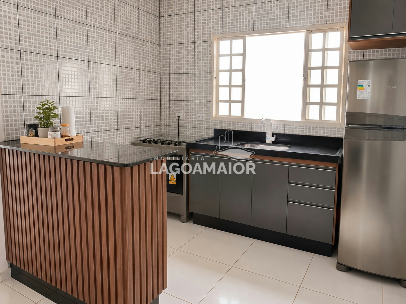 Casa à venda com 2 quartos em Parque Das Mangueiras, Três Lagoas, MS