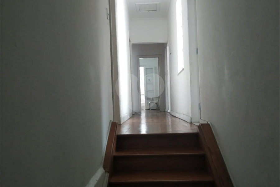 Casa à venda com 7 quartos, sendo 1 suíte, em Santana, São Paulo, SP