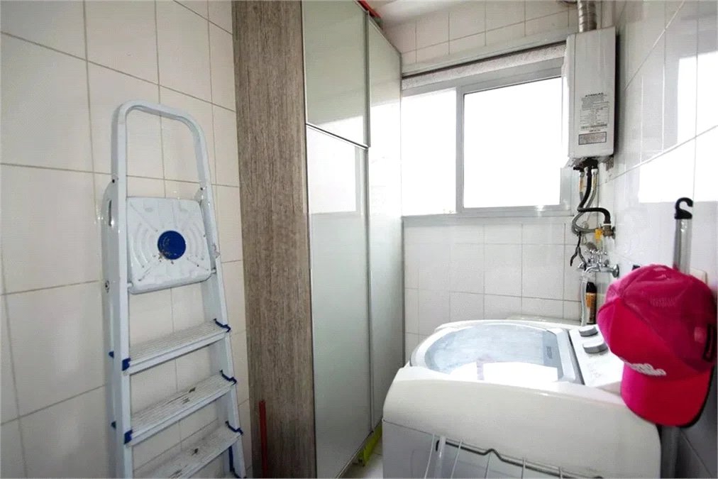 Apartamento à venda com 2 quartos, sendo 1 suíte, em Pinheiros, São Paulo, SP