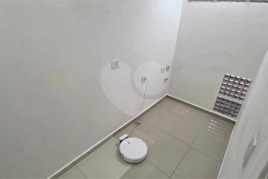 Casa Térrea à venda ou para alugar com 8 quartos, sendo 4 suítes, em Vila Pereira Barreto, São Paulo, SP