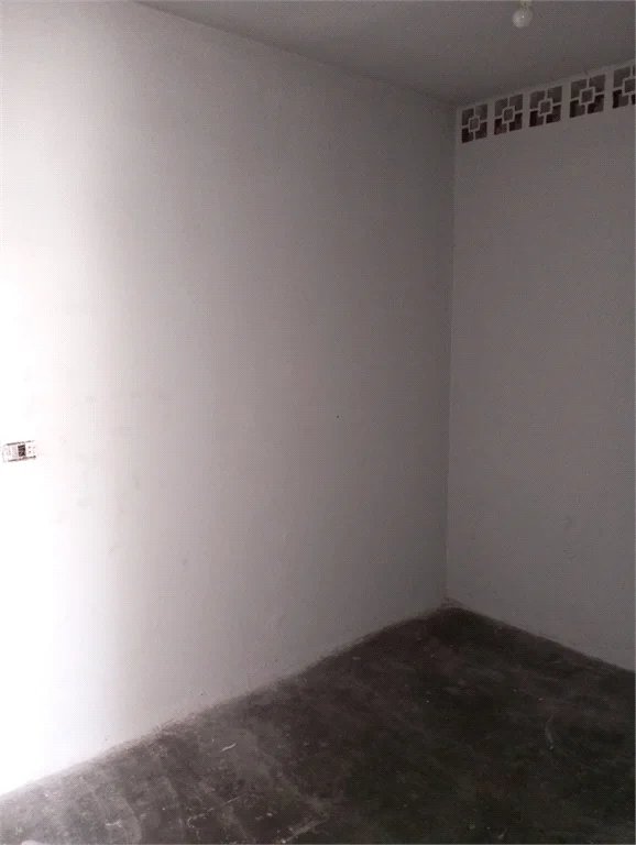Casa à venda com 3 quartos, sendo 2 suítes, em Jardim Maria Duarte, São Paulo, SP