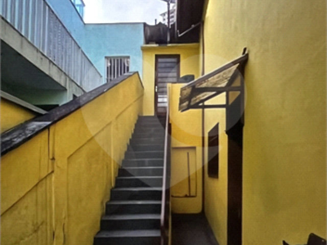 Sobrado à venda com 3 quartos em Santa Terezinha, São Paulo, SP