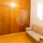 Casa à venda com 3 quartos, sendo 1 suíte, em Perdizes, São Paulo, SP