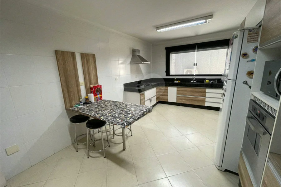 Sobrado à venda com 3 suítes em Santana, São Paulo, SP