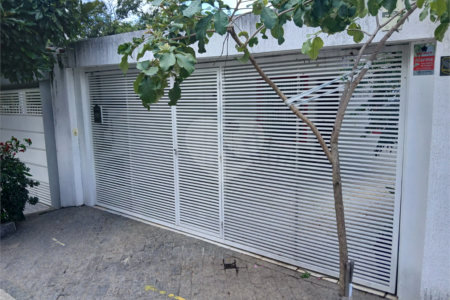 Casa Térrea à venda com 4 quartos, sendo 1 suíte, em Vila Leopoldina, São Paulo, SP