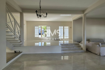 Casa à venda ou para alugar com 3 suítes em Jardim Theodora, Itu, SP