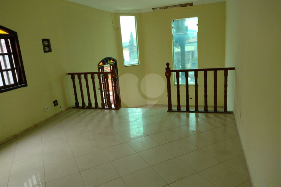 Sobrado à venda com 2 quartos em Santana, São Paulo, SP