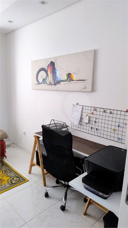 Casa à venda com 3 quartos, sendo 2 suítes, no condomínio Planície do Araguaia, Rio de Janeiro - RJ