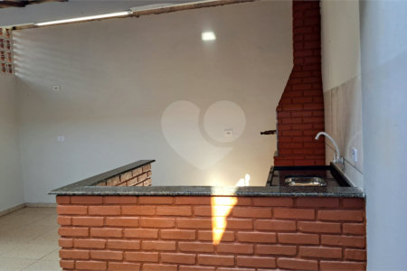 Casa à venda com 2 quartos em Jardim Vitória, Mairinque, SP