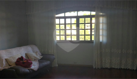 Casa à venda com 3 quartos, sendo 1 suíte,  em Juqueri Mirim, Mairiporã, SP