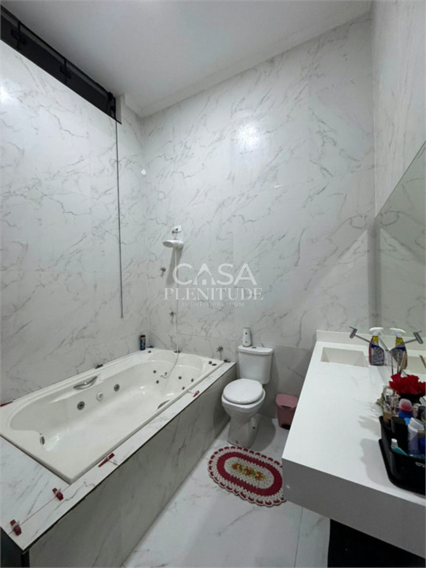 Casa em condomínio à venda com 2 quartos, sendo 1 suíte, em Horto Florestal, Sorocaba, SP