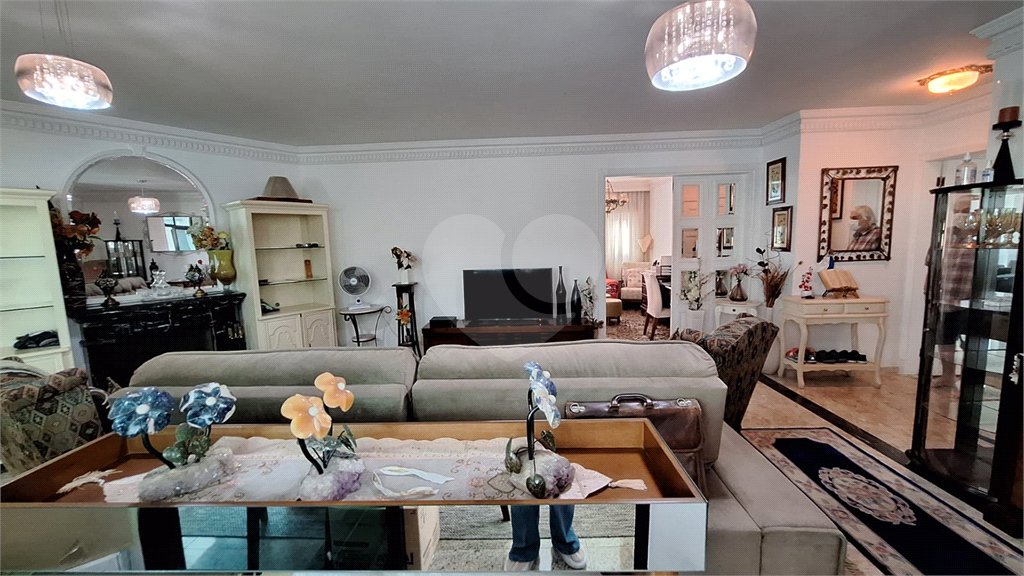 Apartamento à venda com 3 suítes em Pacaembu, São Paulo, SP