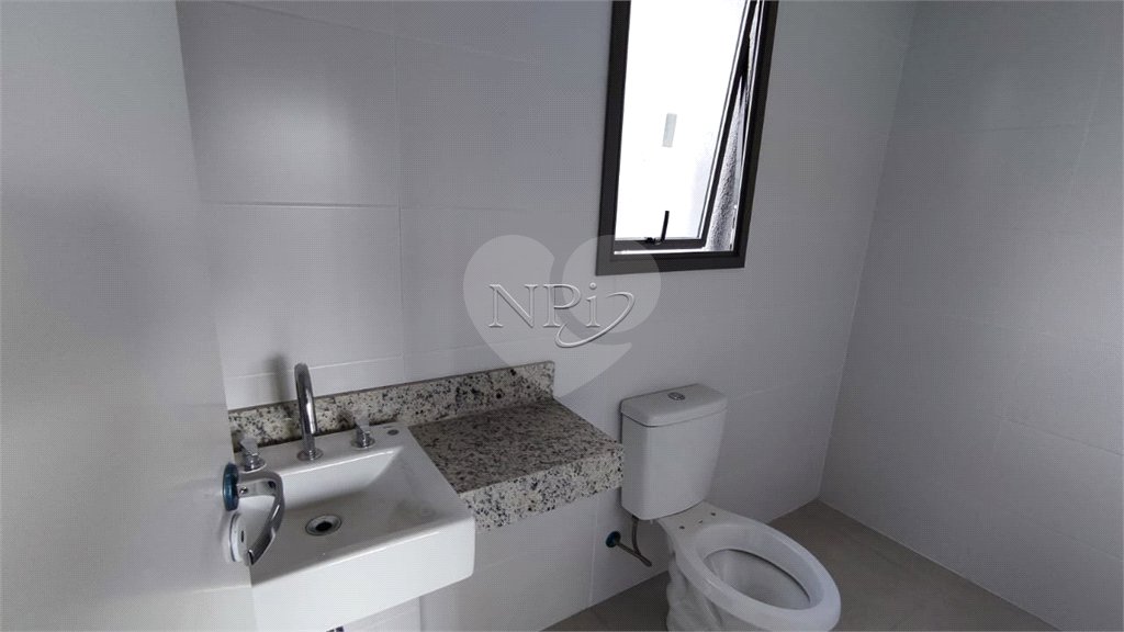 Apartamento à venda com 3 quartos, sendo 2 suítes,  em Moema, São Paulo, SP