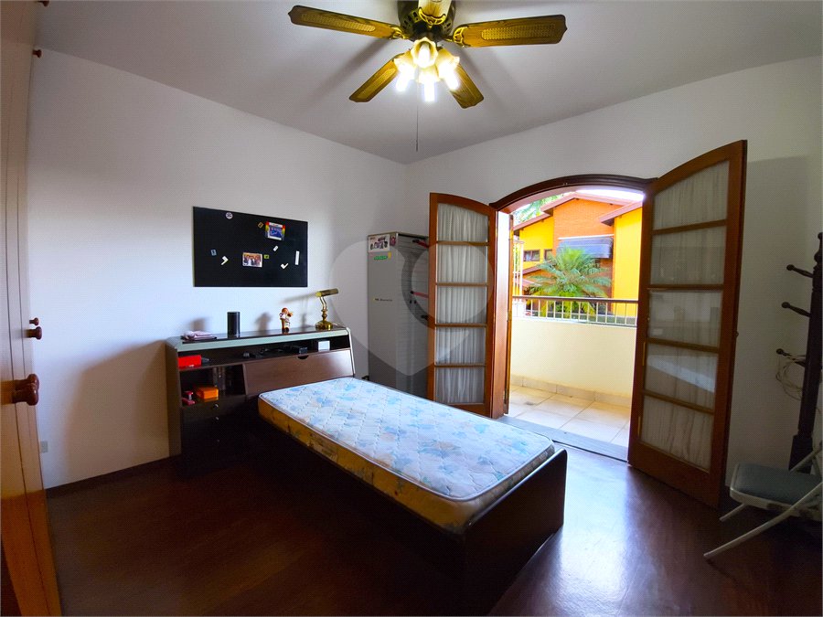 Casa à venda com 4 quartos, sendo 3 suítes,  no condomínio Village D'avignon, Sorocaba - SP