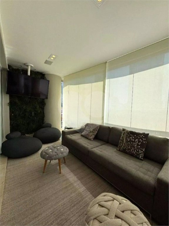 Apartamento à venda com 5 suítes em Jardim Anália Franco, São Paulo, SP