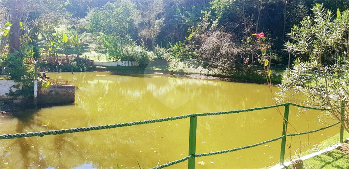 Casa à venda com 5 quartos, sendo 1 suíte,  em Taboão, Mogi das Cruzes, SP