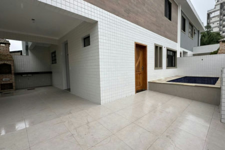 Sobrado com 3 dormitórios à venda, 140 m² por R$ 1.529.000,00 - Vila Belmiro - Santos/SP