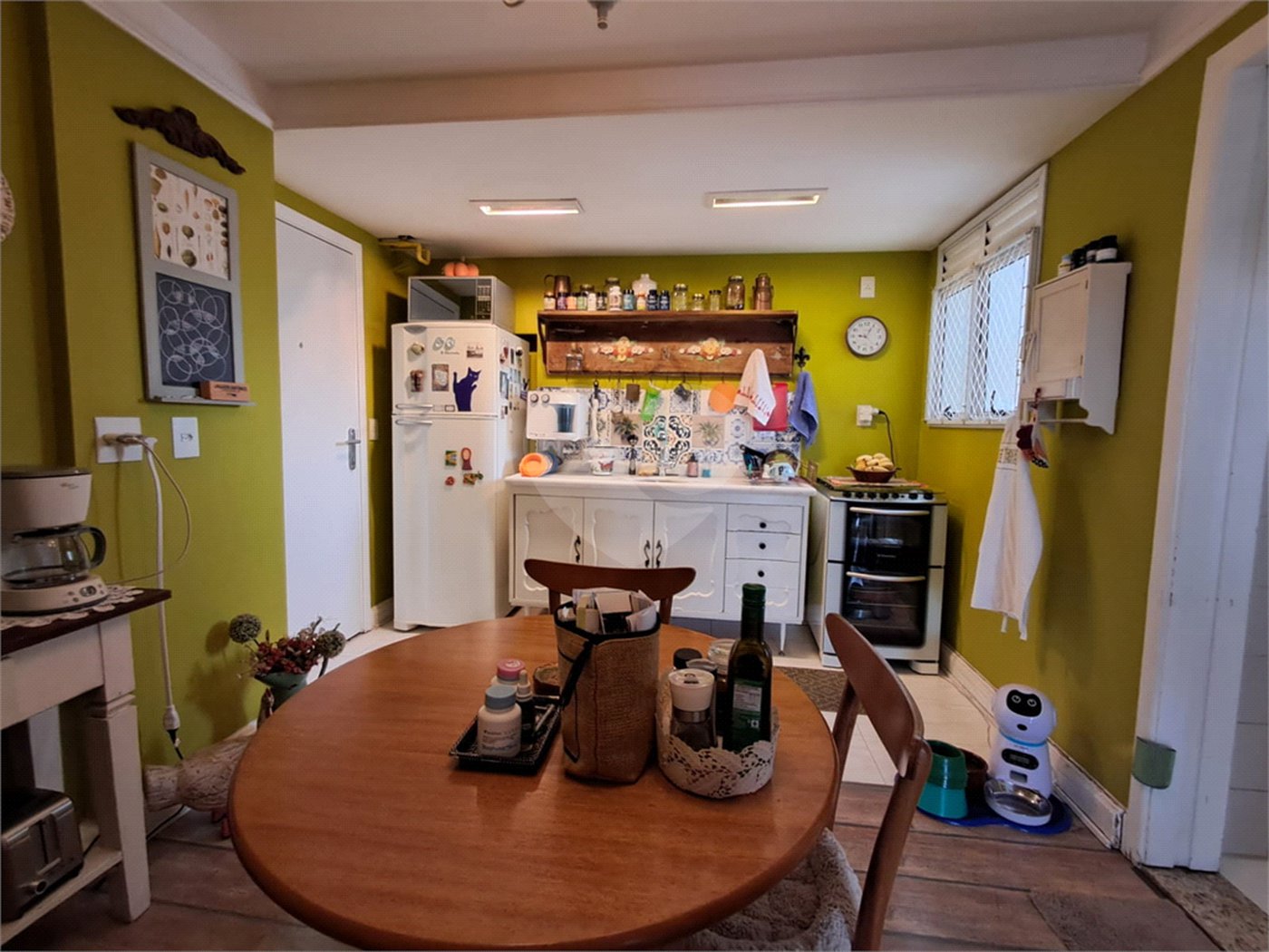 Apartamento à venda com 2 suítes em Vila Romana, São Paulo, SP