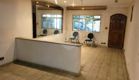 Sobrado à venda com 4 quartos em Santana, São Paulo, SP