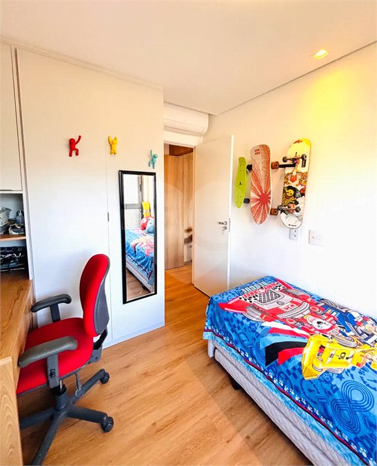 Apartamento à venda com 3 quartos, sendo 1 suíte, em Mirandópolis, São Paulo, SP
