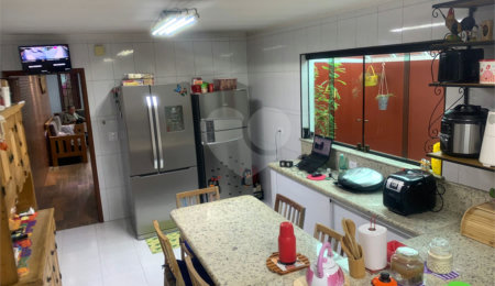 Sobrado à venda com 3 suítes em Vila Guilherme, São Paulo, SP