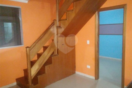 Apartamento à venda com 2 quartos em Jardim Itamarati, Poá, SP