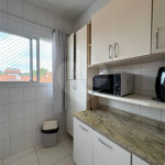 Casa à venda com 3 quartos, sendo 1 suíte, no condomínio New Village, Cotia - SP
