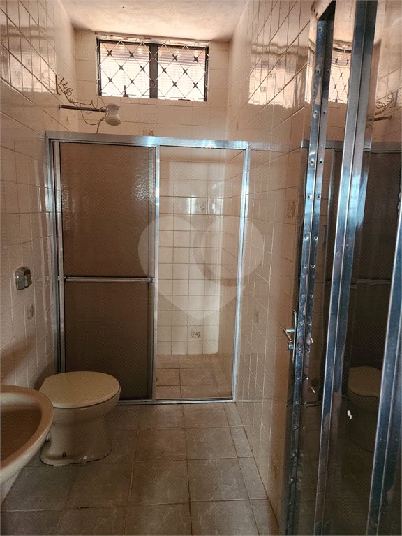 Casa à venda com 2 quartos no Centro, Araraquara, SP