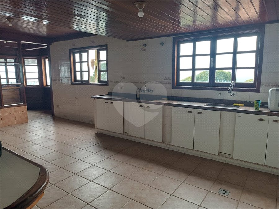 Sobrado para alugar com 3 quartos, sendo 1 suíte, em Roseira, Mairiporã, SP