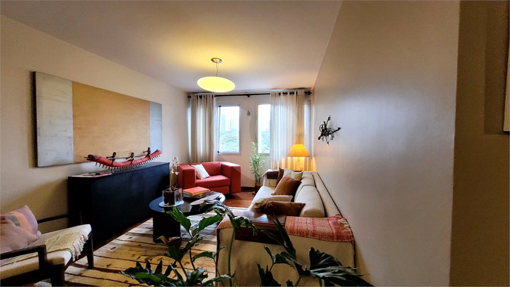 Apartamento à venda com 3 quartos, sendo 1 suíte, em Planalto Paulista, São Paulo, SP
