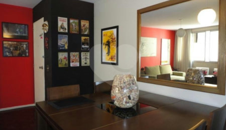 Apartamento à venda com 3 quartos, sendo 1 suíte,  em Moema, São Paulo, SP