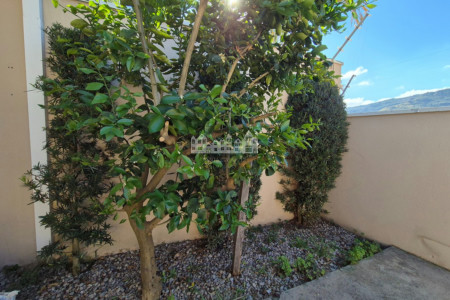 Casa à venda com 3 quartos, sendo 1 suíte, em Retiro das Fontes, Atibaia, SP