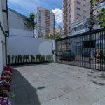 Casa Térrea à venda com 3 quartos, sendo 1 suíte, em Santo Amaro, São Paulo, SP