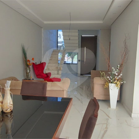 Casa à venda com 4 quartos, sendo 2 suítes, no condomínio Horto Florestal Iii, Sorocaba - SP