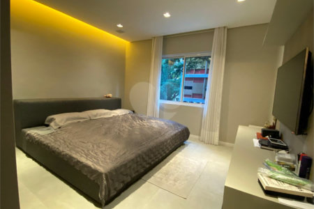 Apartamento à venda com 2 quartos, sendo 1 suíte, em Higienópolis, São Paulo, SP
